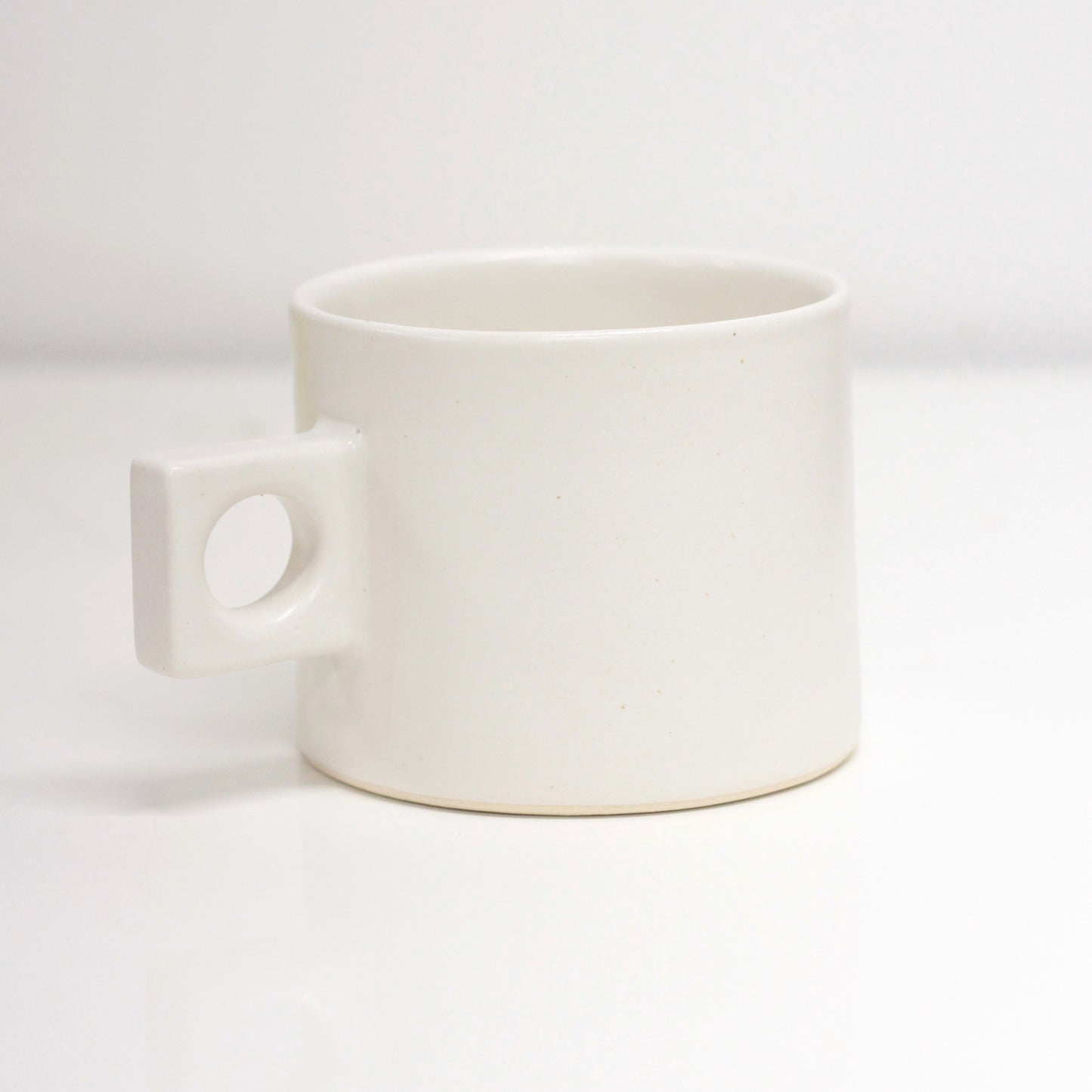 Large Satin White Circle Square Mug